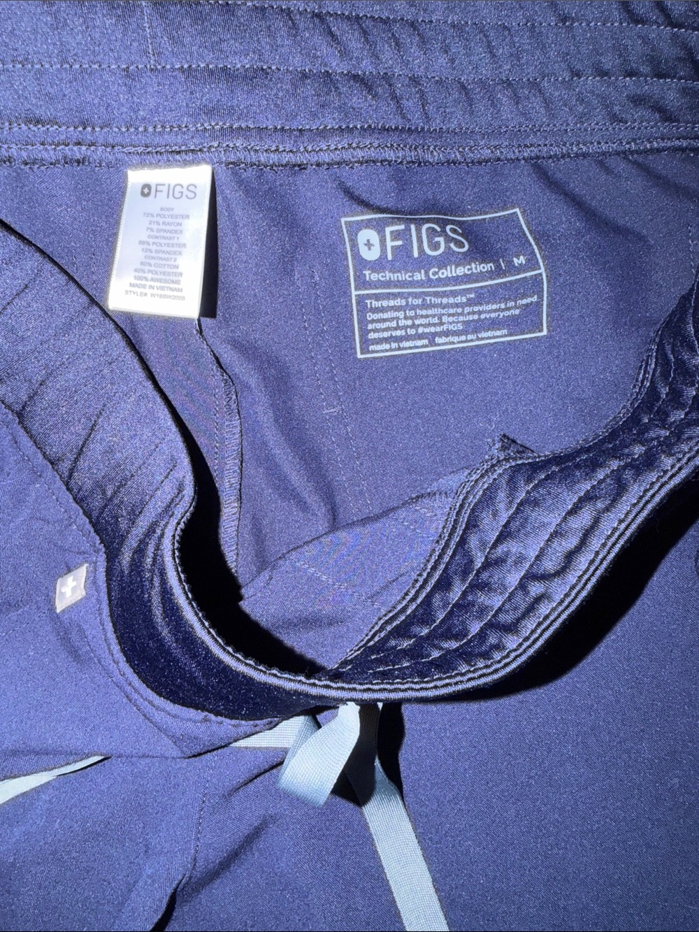 FIGS women’s M scrub pants - Picture 2 of 3